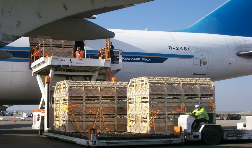 长白到日本空运公司